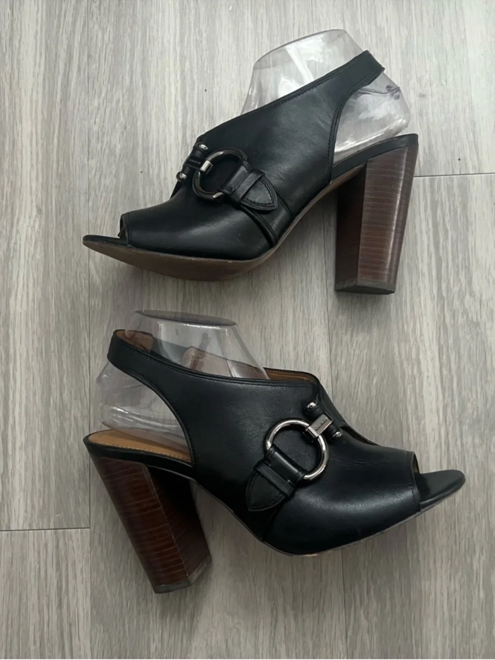 Coach Black Leather Horsebit Peep Toe Block Heel Slingback Sandals Women’s 9.5
